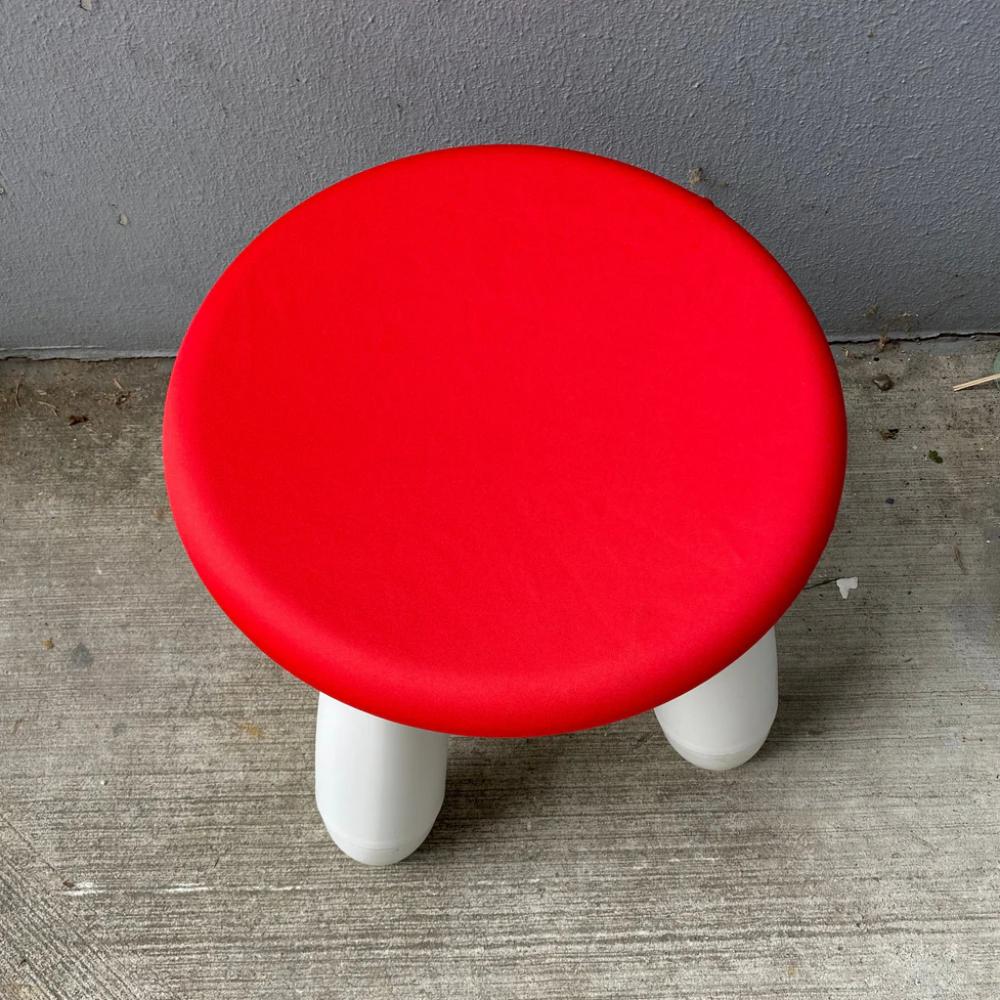 Red Stool