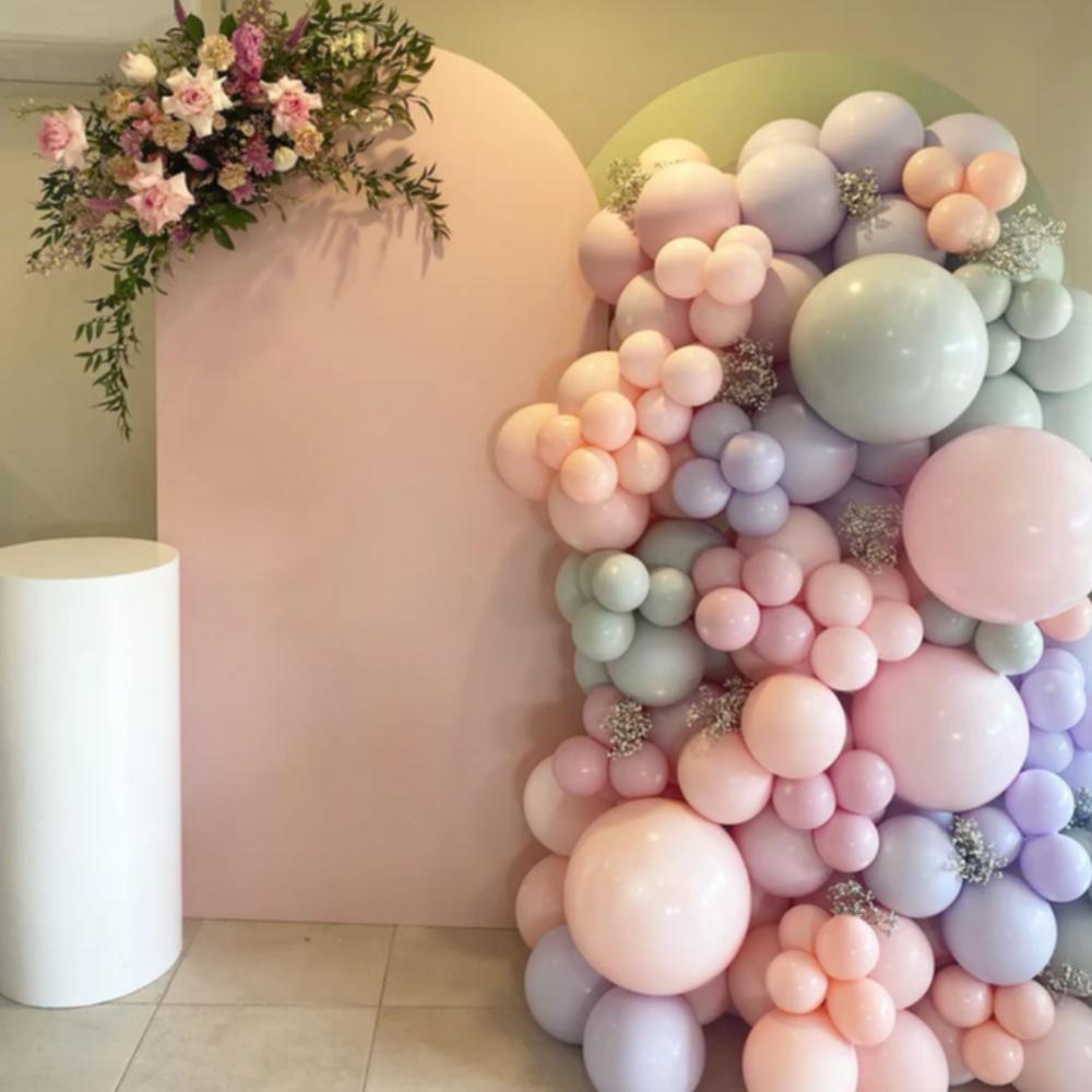 Deluxe Balloon Garland