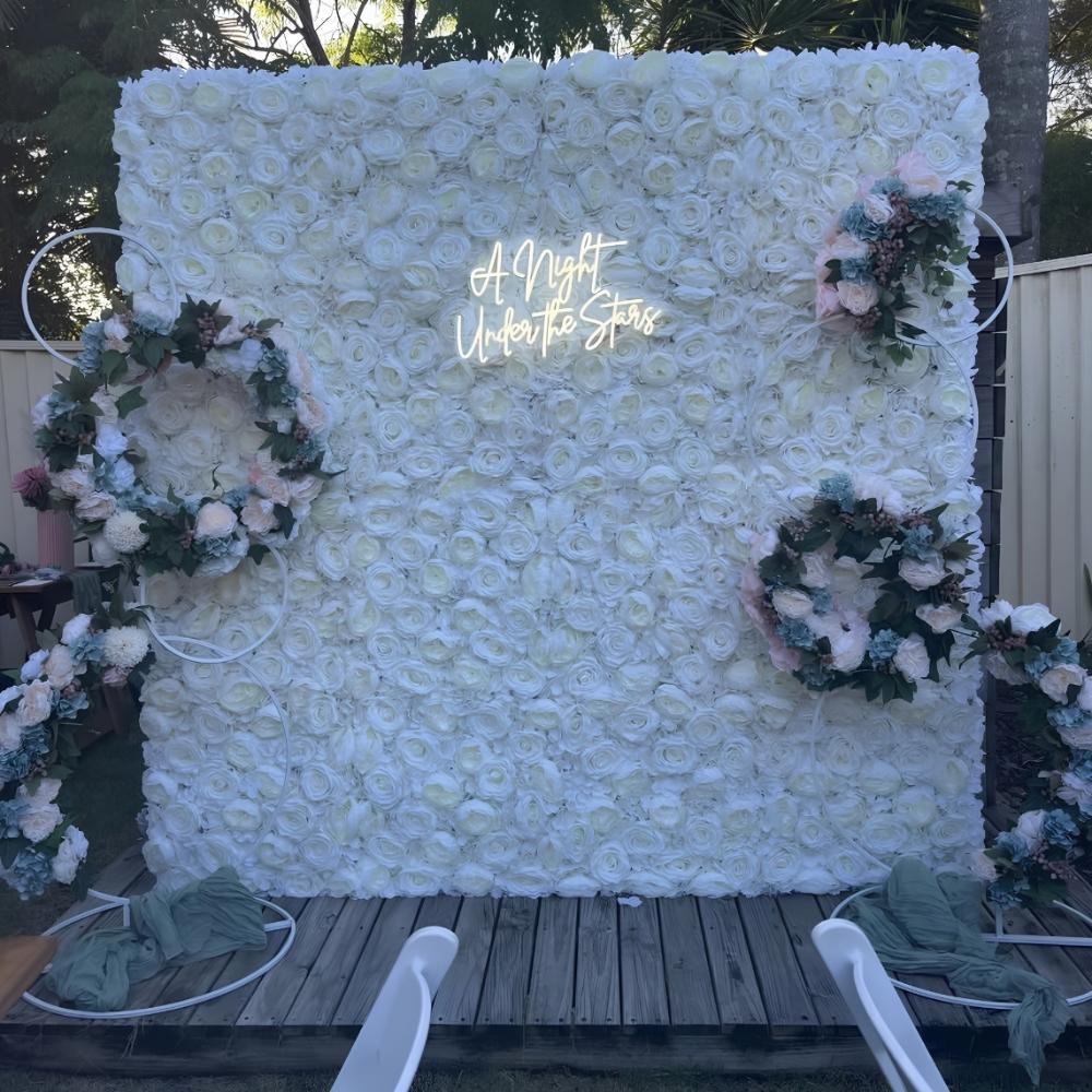 WHITE FLOWER WALL