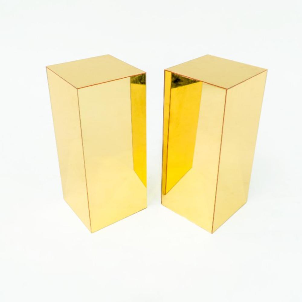 Gold Mirror Plinth