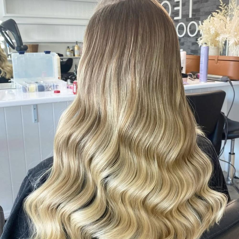 Bridesmaid Hair Down Style (Long Hair)