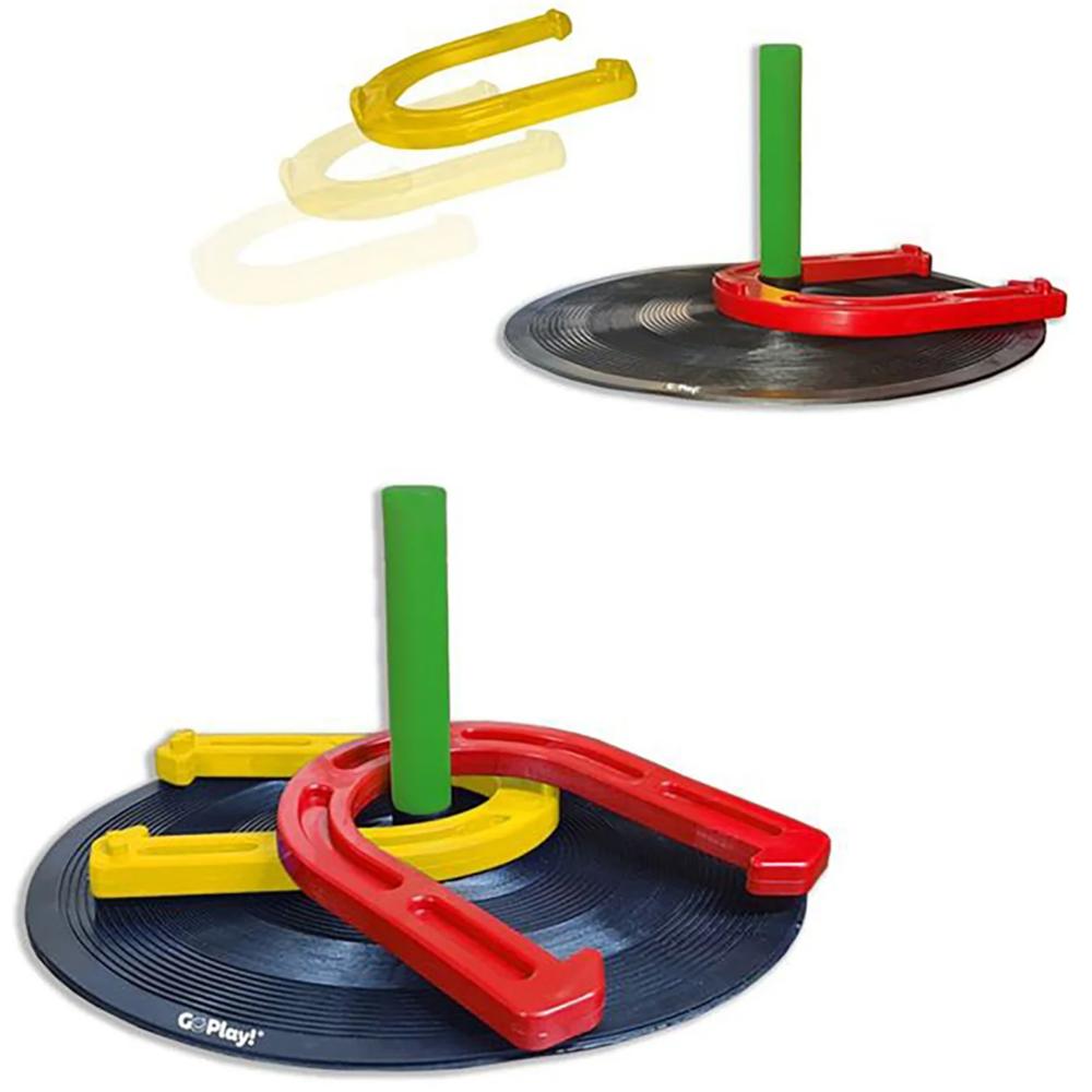 Horseshoe Throw Game
