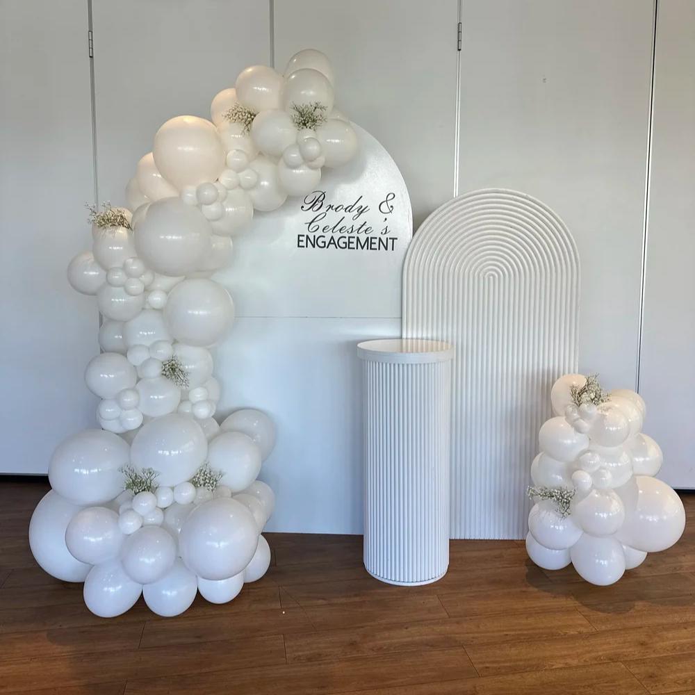 Duo Arch Backdrop and Plinth package