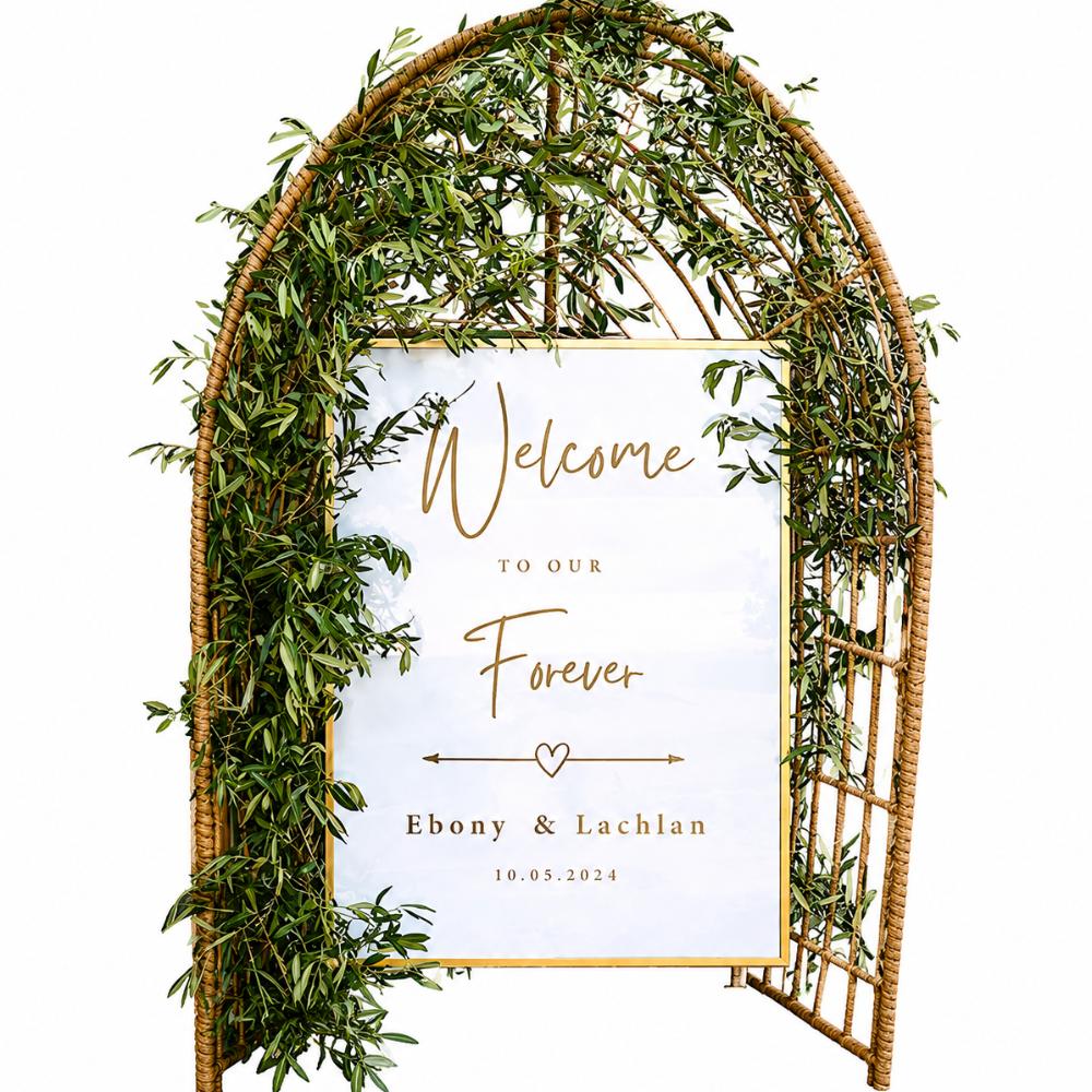 Backdrop - Beautiful Backdrop arched wicker backdrop