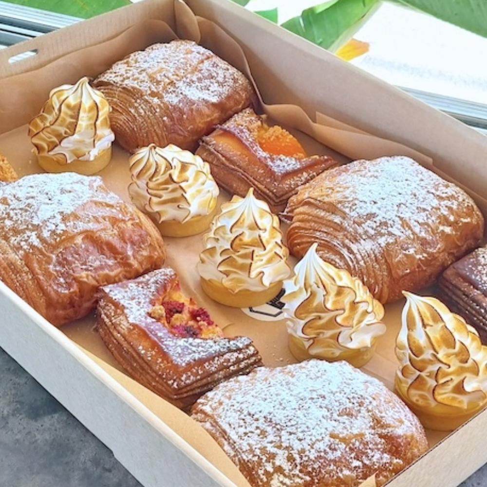 Medium Treats Catering Package - Up to 20 Guests