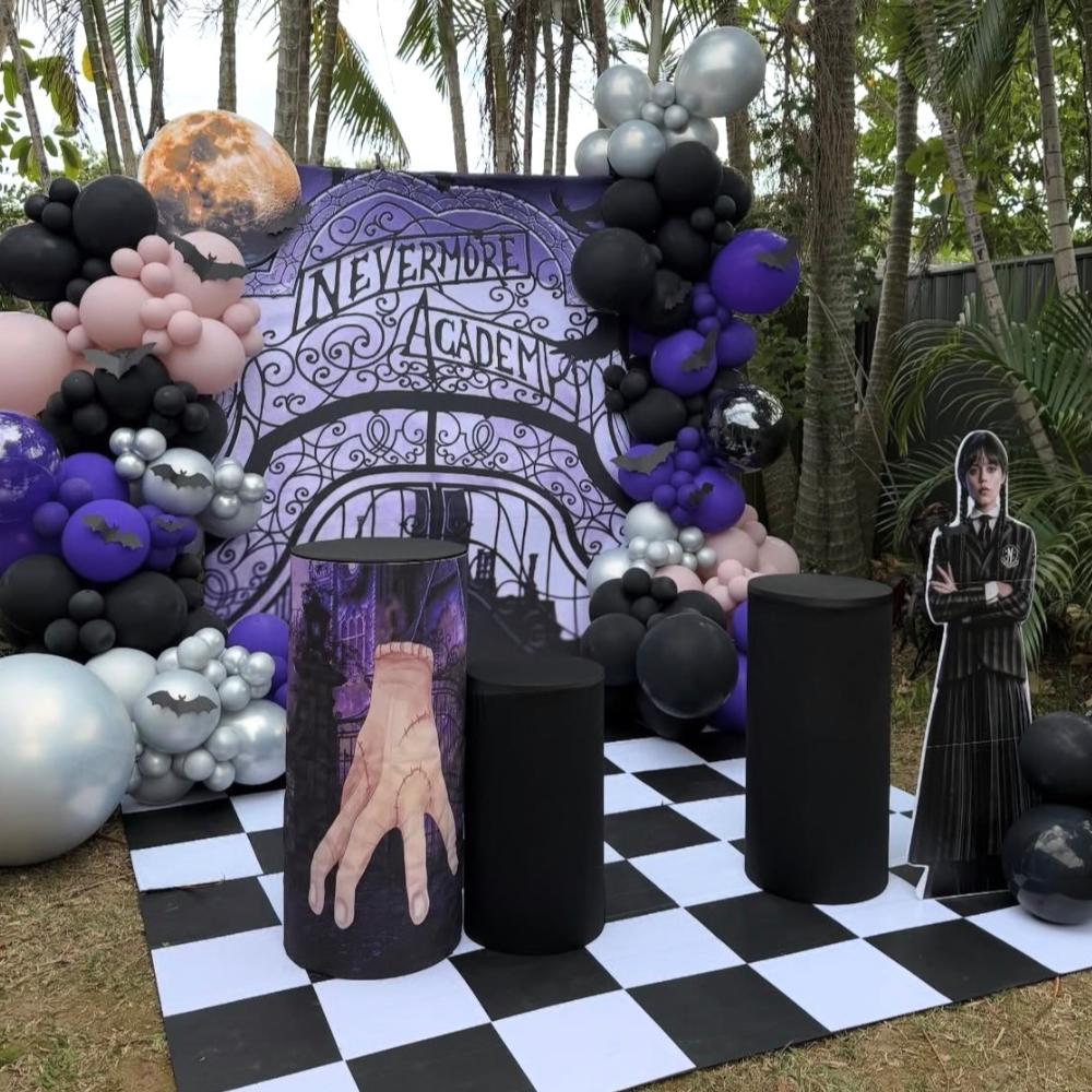 Wednesday Halloween the Adam’s family backdrop balloons