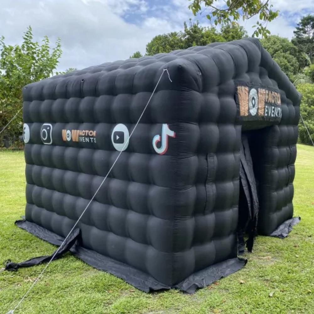 Inflatable Nightclub (Black)