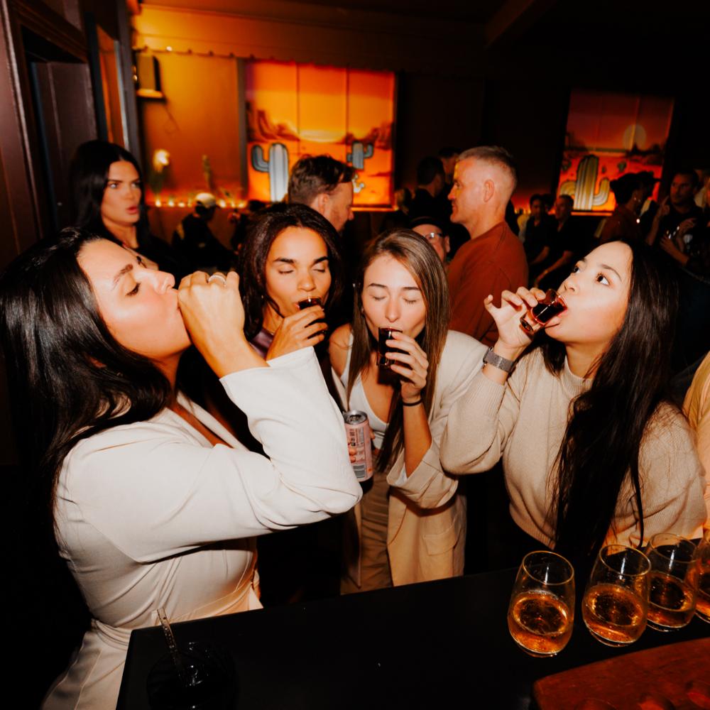 Hens Gold Party Package