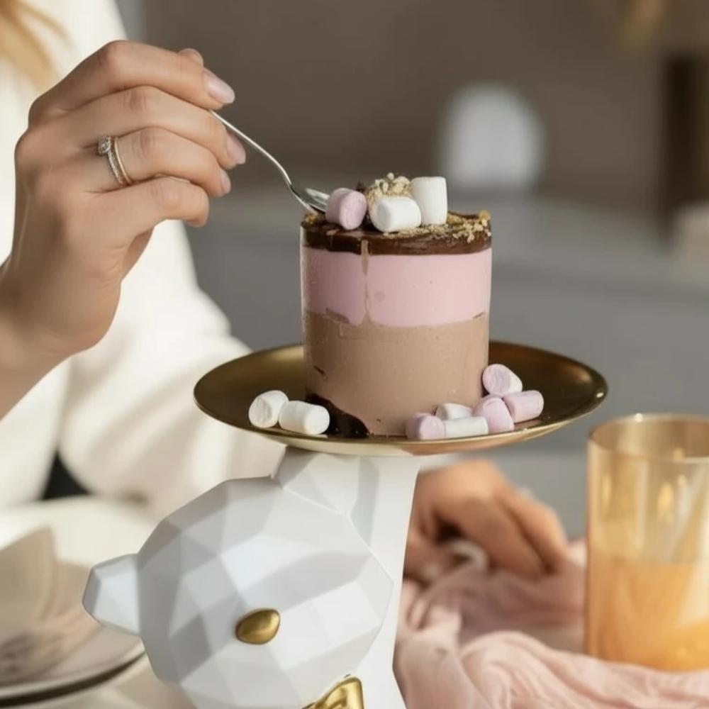 Rocky Road Cheesecake Box  (6 Pieces)