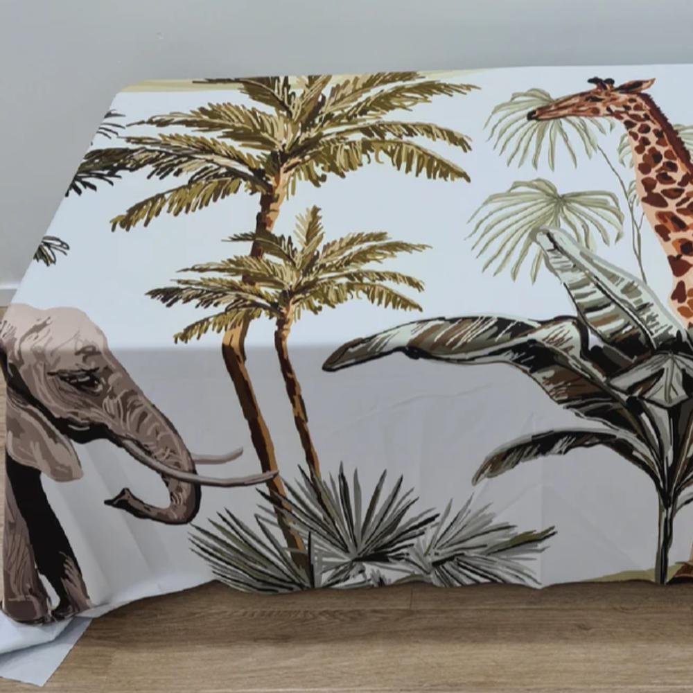 Luxe Jungle 4ft Table & Tablecloth