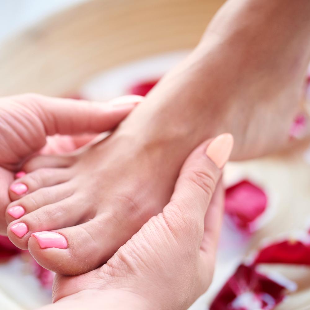 Deluxe Gel Polish Pedicure