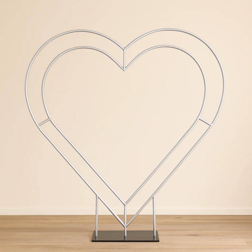 Savannah Heart Shaped Backdrop
