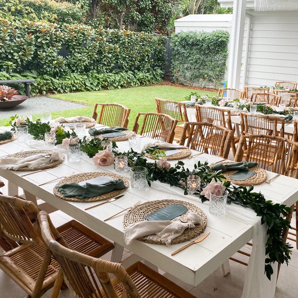 White feasting table high or low