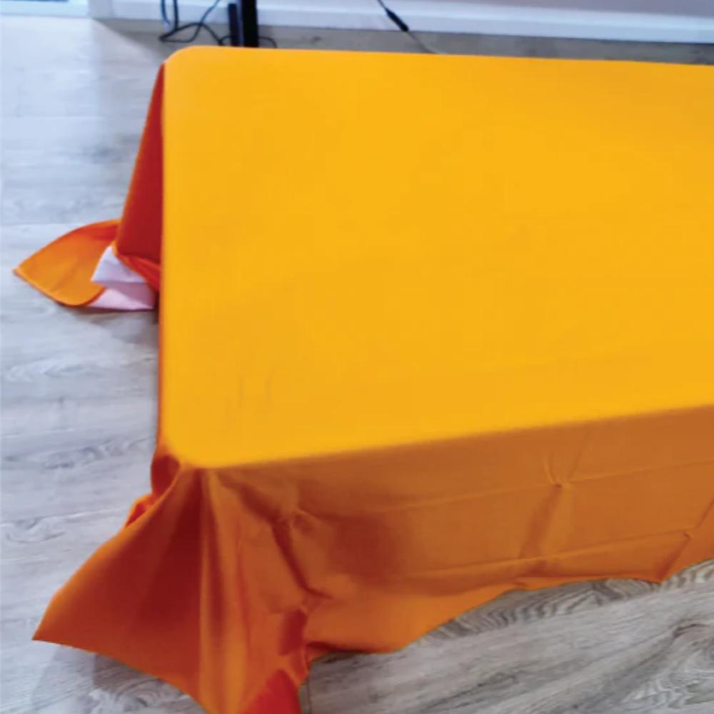 Orange 4ft Table & Tablecloth