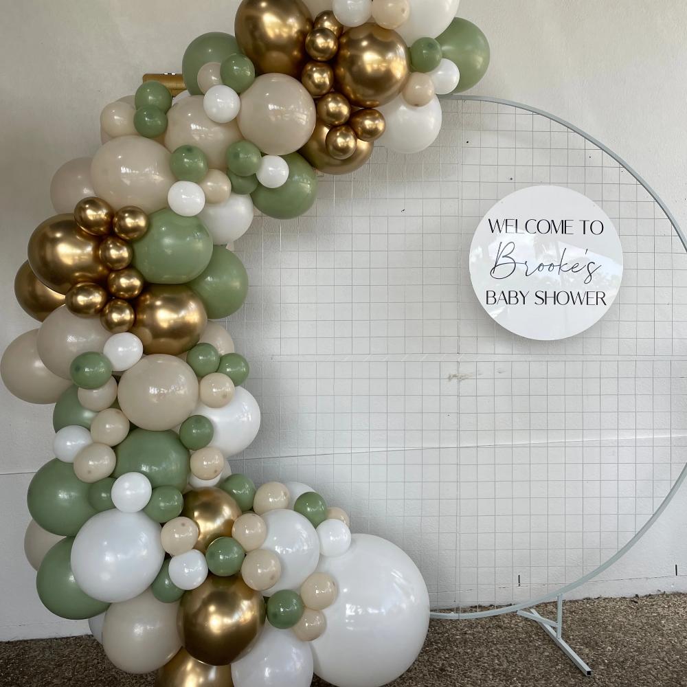 Balloon Garland + Circle Mesh Frame Organic (Extra Large Balloons)
