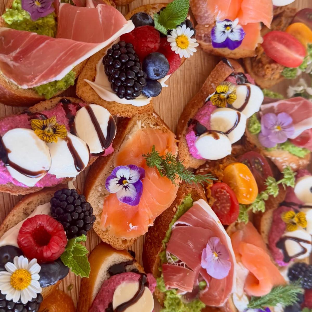 Nosh & Nibble
