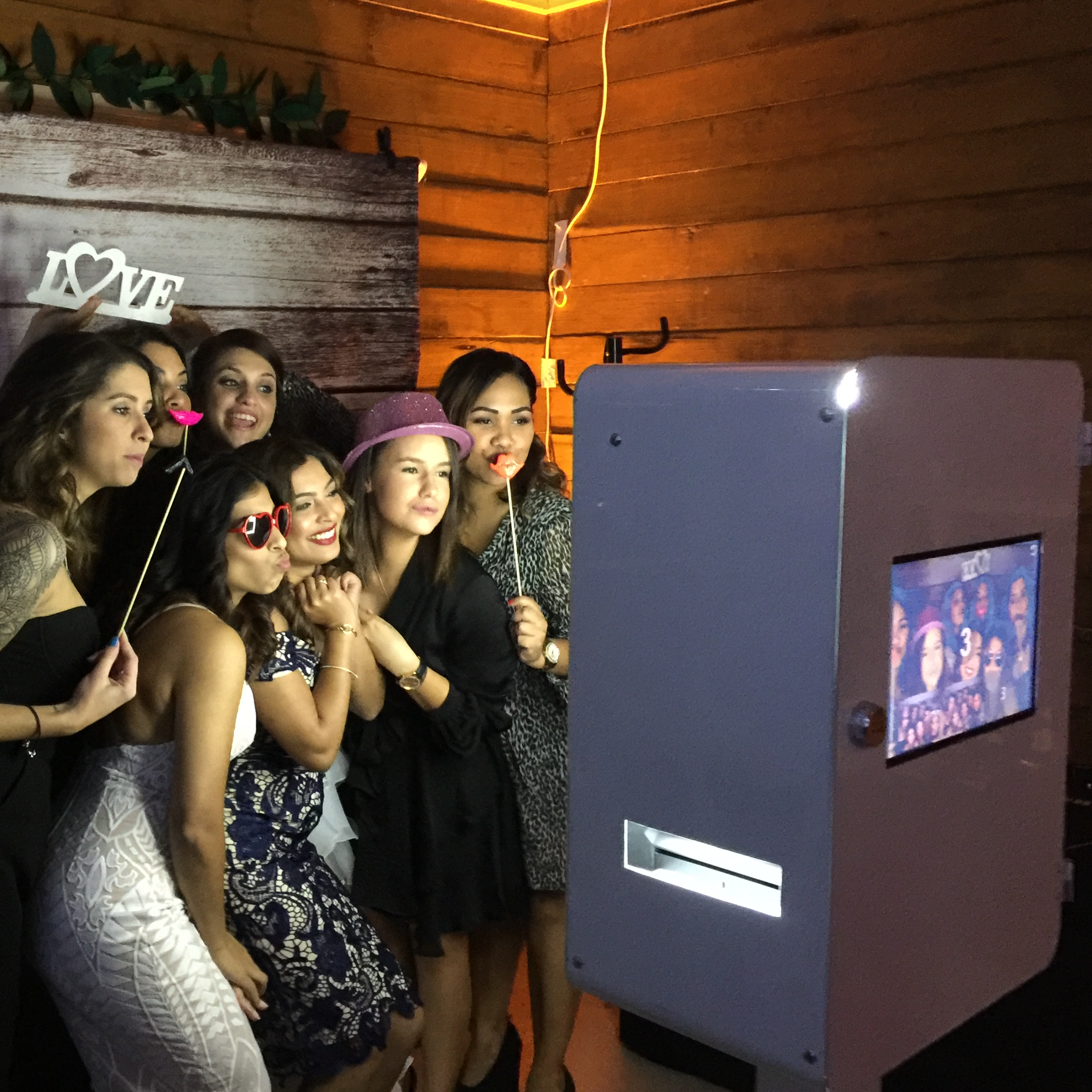 Ace Photo Booth hire