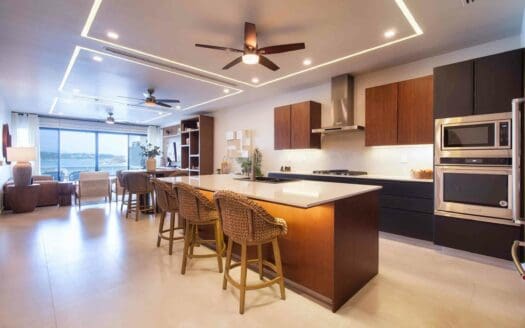 Oceanfront 3 Bedroom Condo