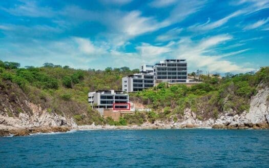 Oceanfront 3 Bedroom Condo