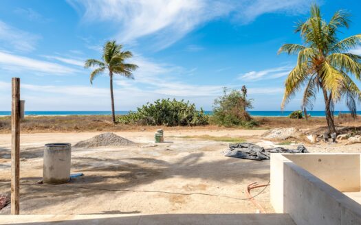 1 Bedroom Beachfront Condo