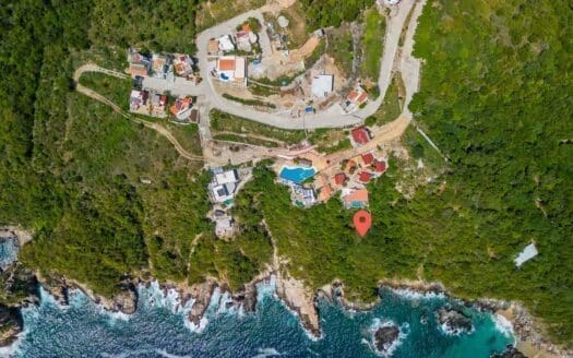 Oceanfront La Mina Lot