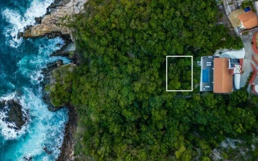 Oceanfront La Mina Lot