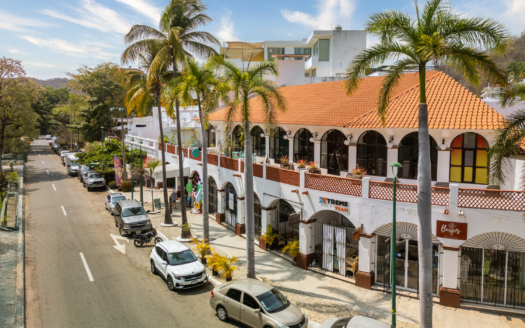 Tangolunda Commercial Investment