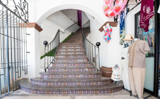 Tangolunda Commercial Investment