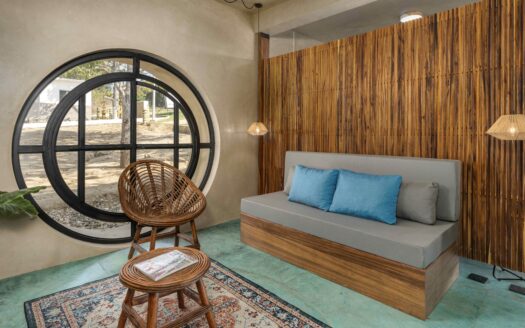 Sixa Nido Salchi Studios