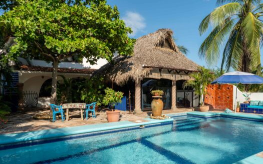 Puerto Escondido Beachside Home